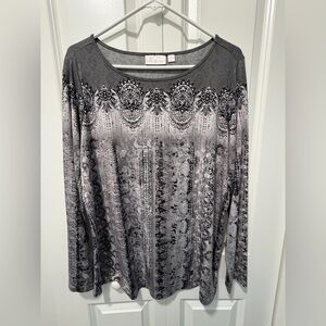 Belle by Kim Gravel Black and Gray Long Sleeve Top